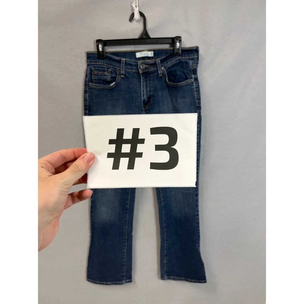 Levi's 515 Jeans Womens 32W Blue Denim Medium Wash‎ Everyday Wear Bootcut Leg